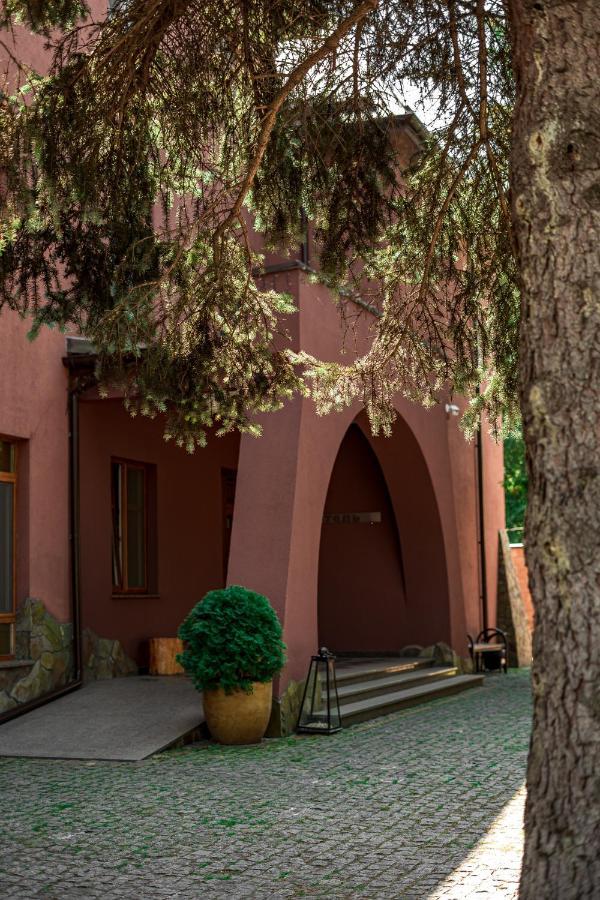 Kolobok Hotel Majaki Kültér fotó