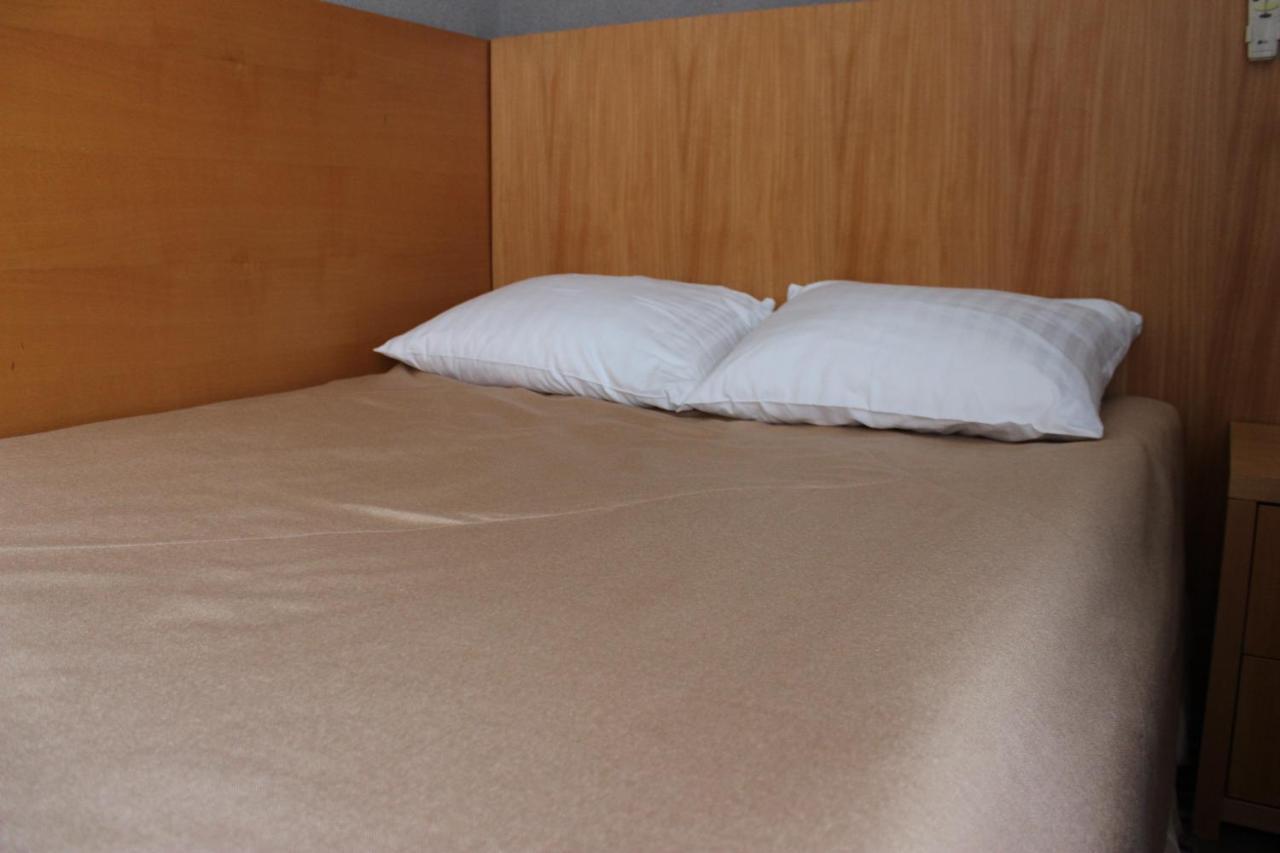 Kolobok Hotel Majaki Kültér fotó