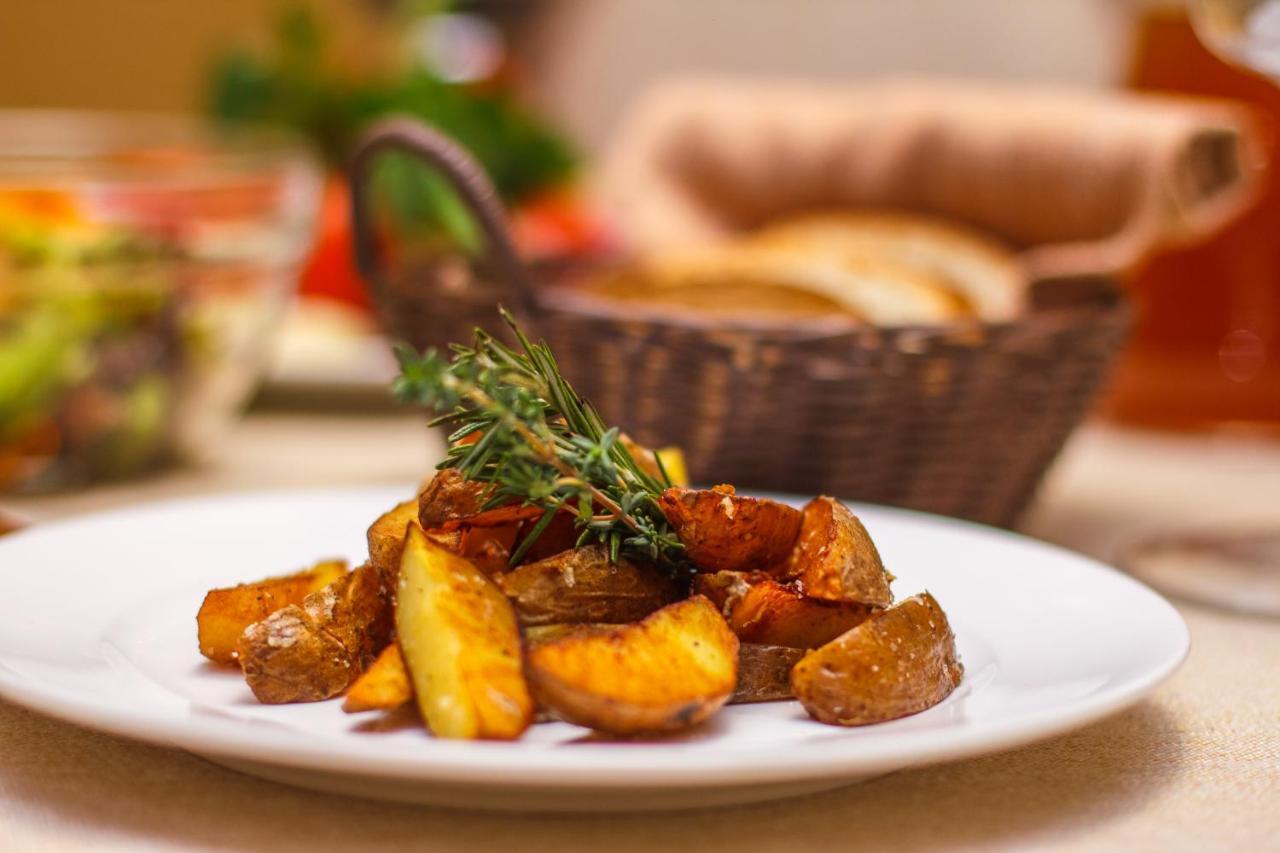 Kolobok Hotel Majaki Kültér fotó